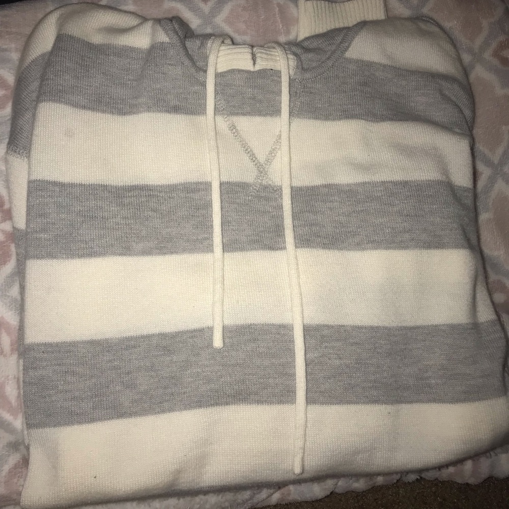 Cute thin hoodie